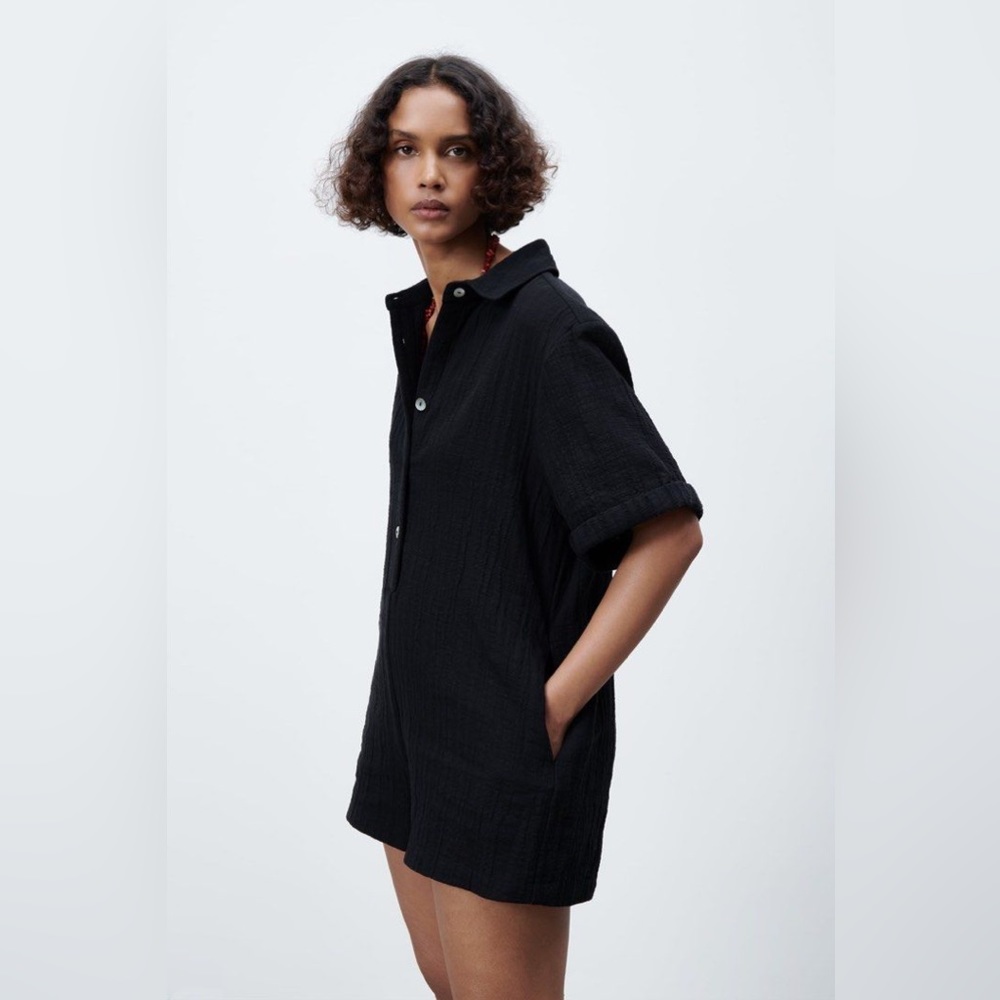 Zara Button Front Romper size XS Black Collared T-Shirt Gauzy Cotton Pockets